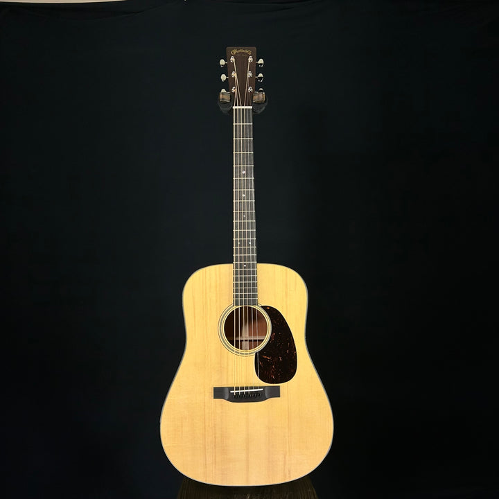 Martin Custom Shop D-18 -  Adirondack