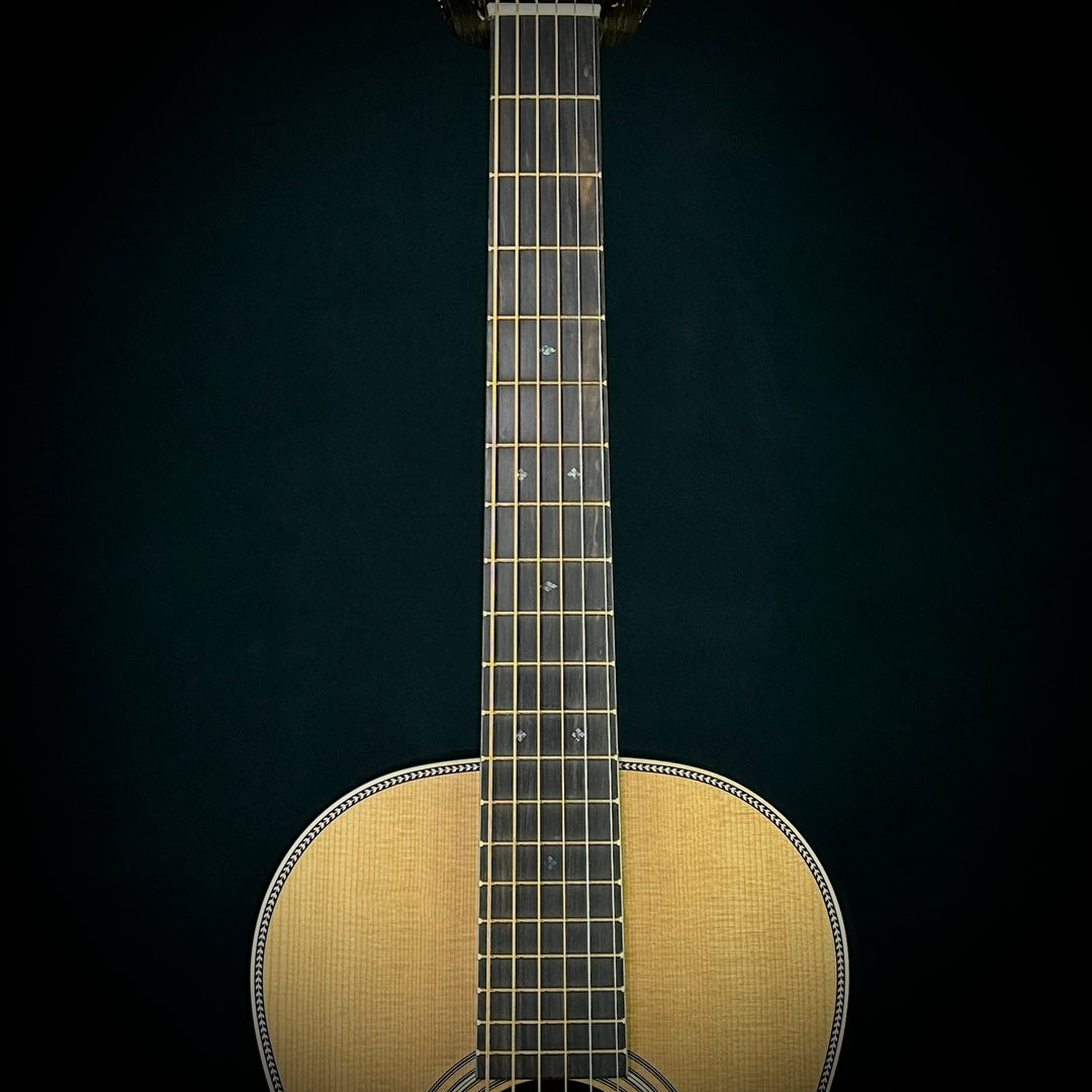 Martin 012-28 Modern Deluxe