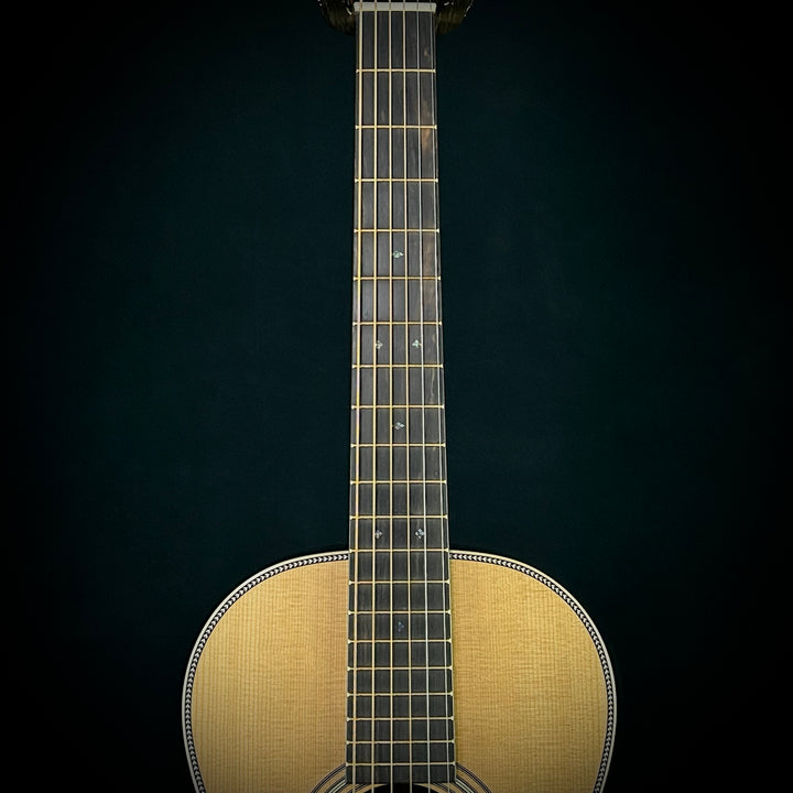 Martin 012-28 Modern Deluxe