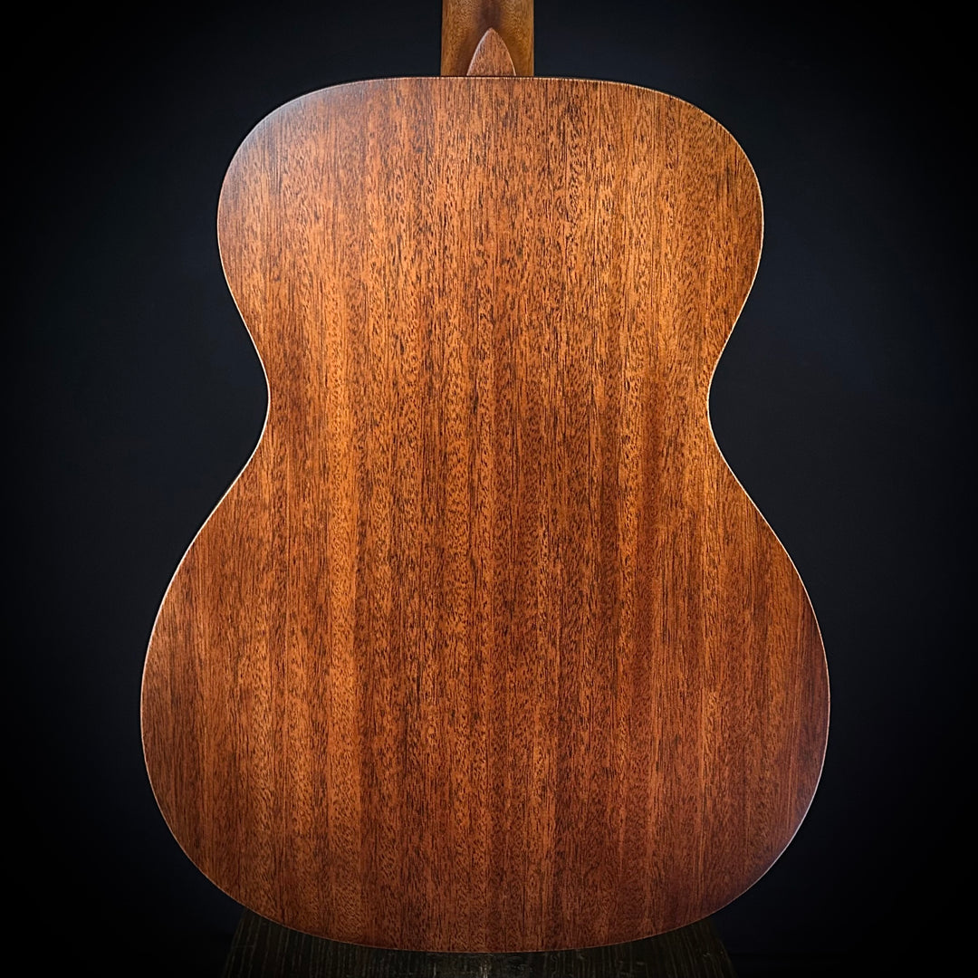 Martin 000-15M