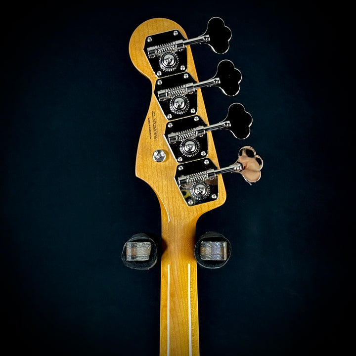 Fender Vintera III Early '60s Jazz Bass