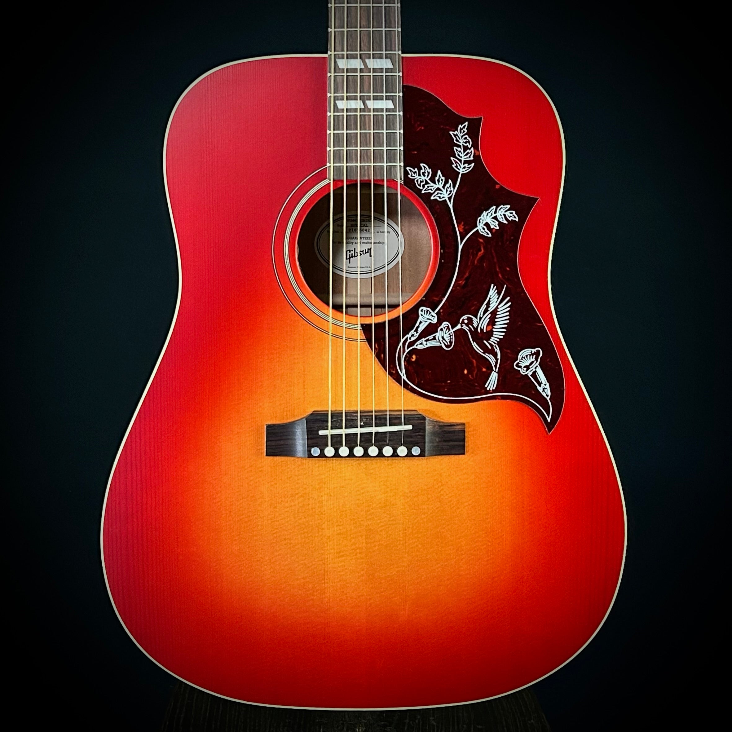Gibson Hummingbird Special Satin - Vintage Cherry Burst – Music