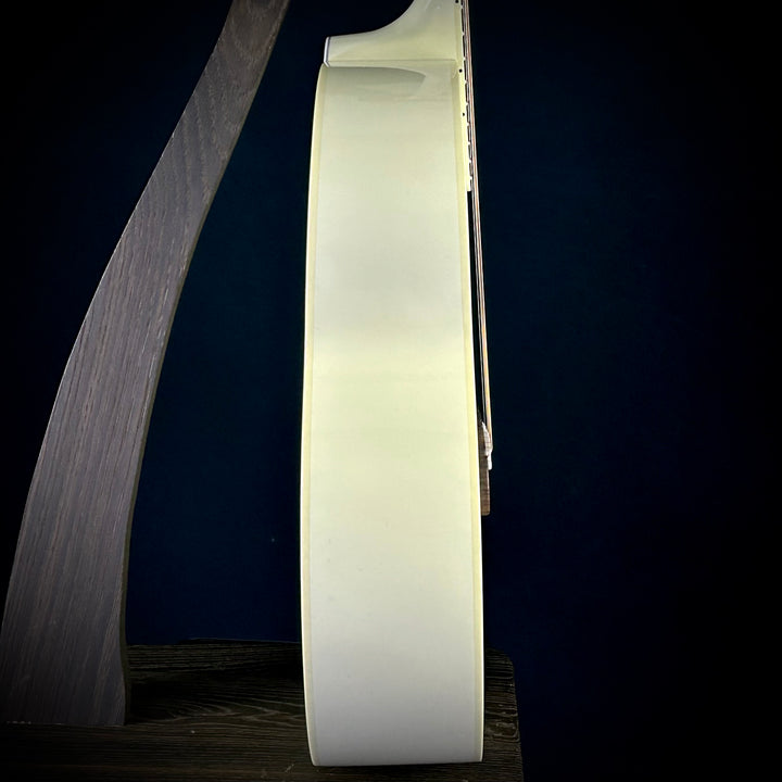 Gibson SJ-200 Standard - Classic White