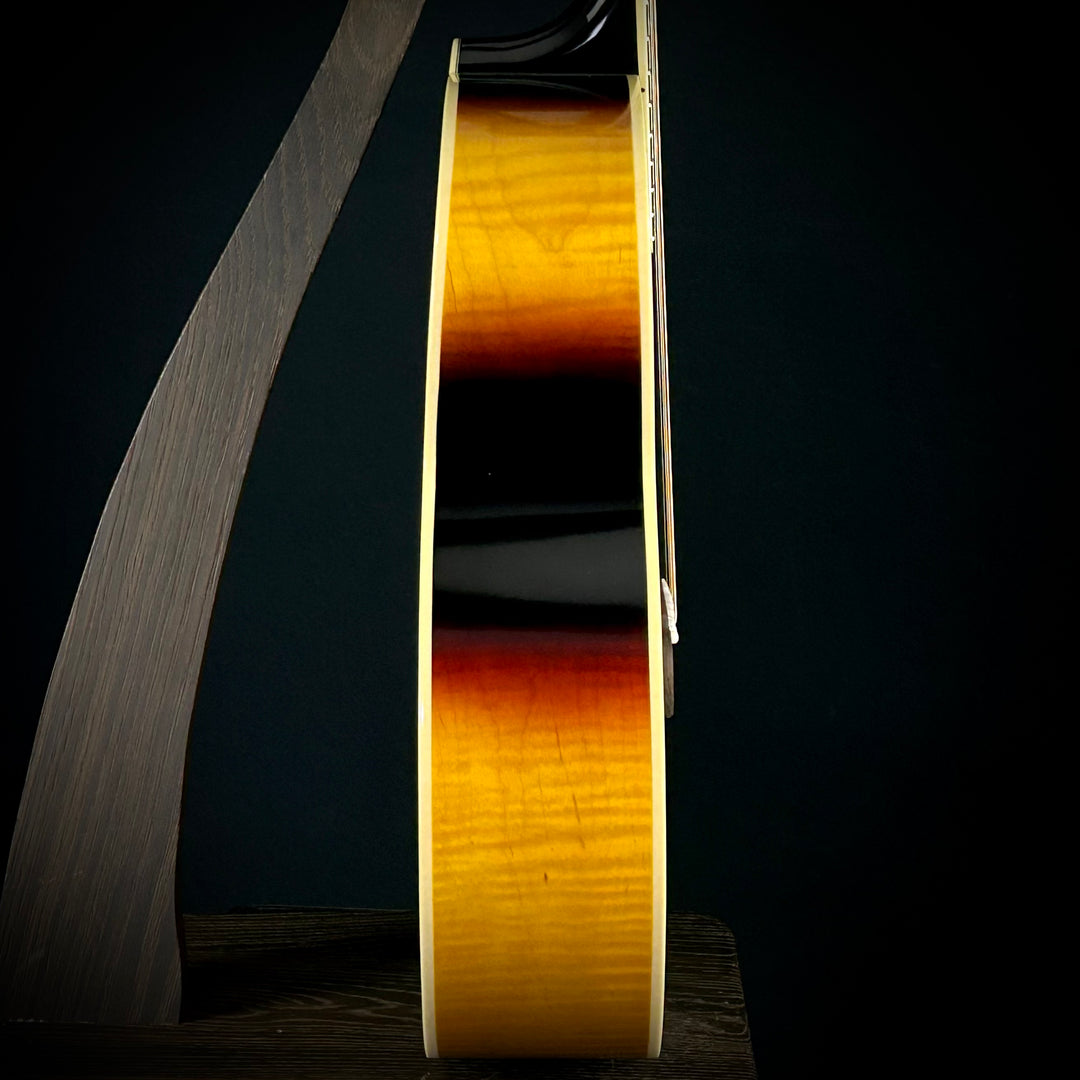 Epiphone 1957 SJ-200 - Vintage Sunburst