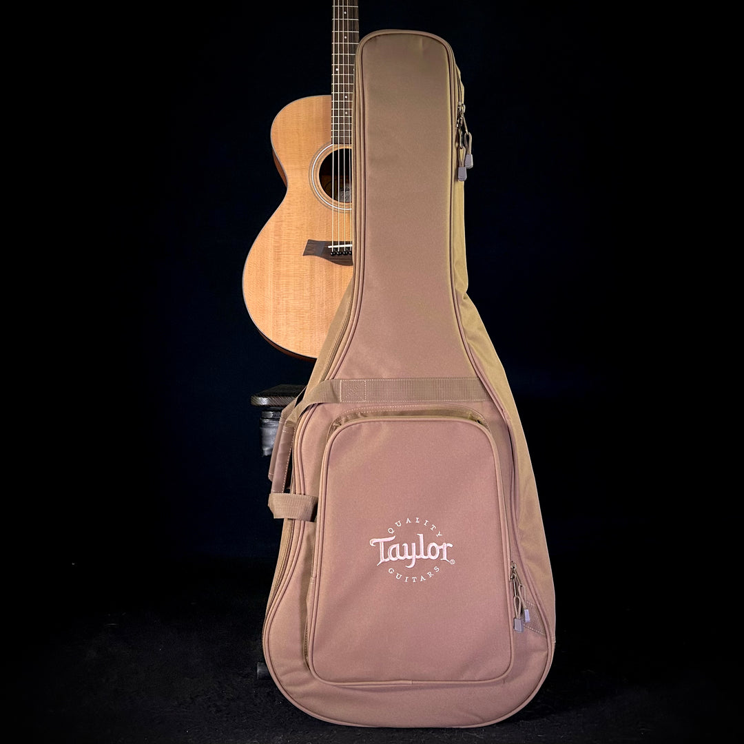 Taylor 112CE