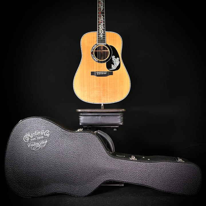 Martin 2017 Custom Shop "Dragon" (CONSIGNMENT)