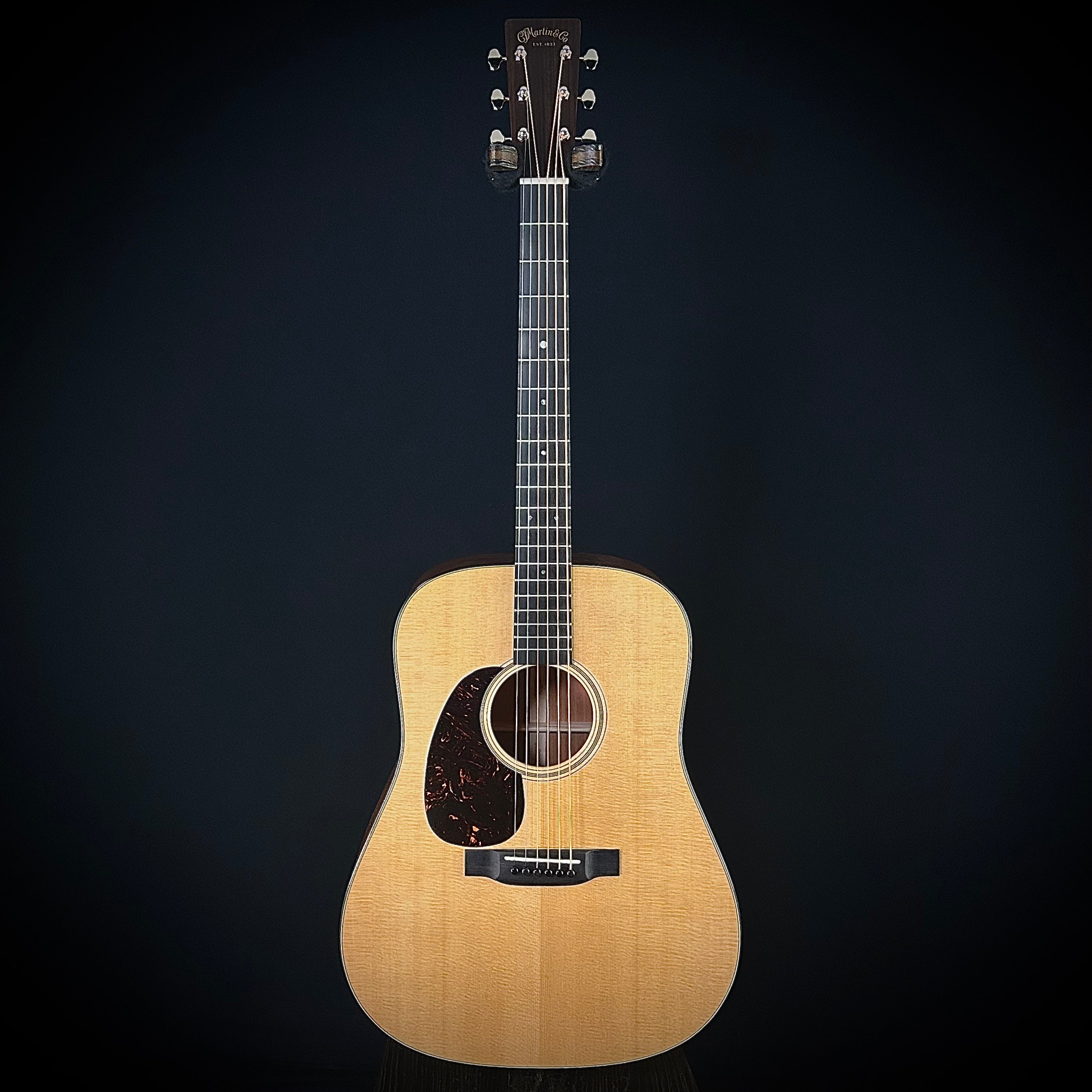 美品　Martin D-18V Martin D-18 LEFTY - New For 2025 – Music Villa MT
