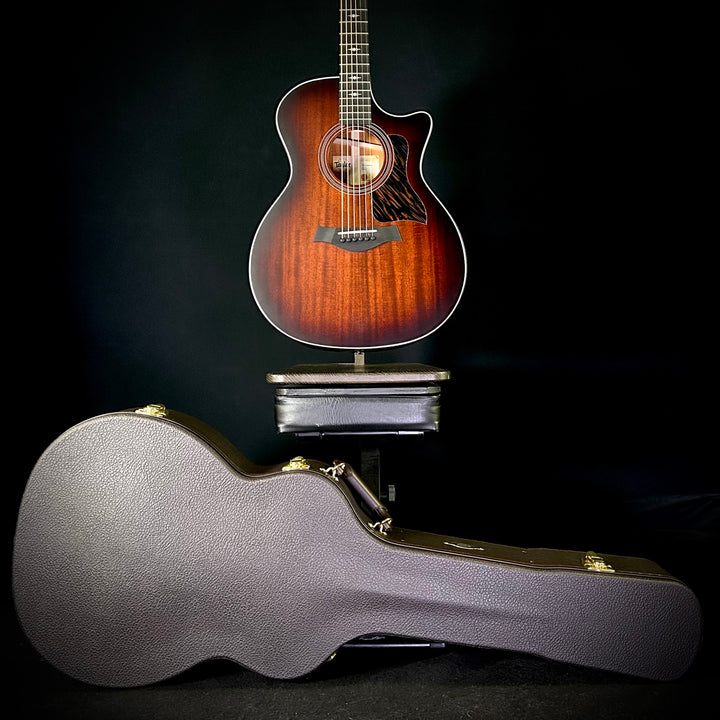 Taylor 324CE