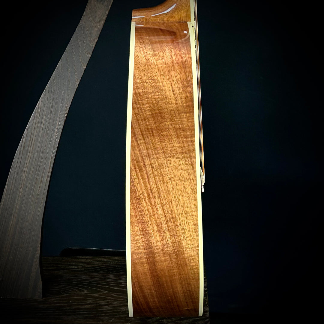 Gibson Hummingbird Elegant KOA - Honey Burst