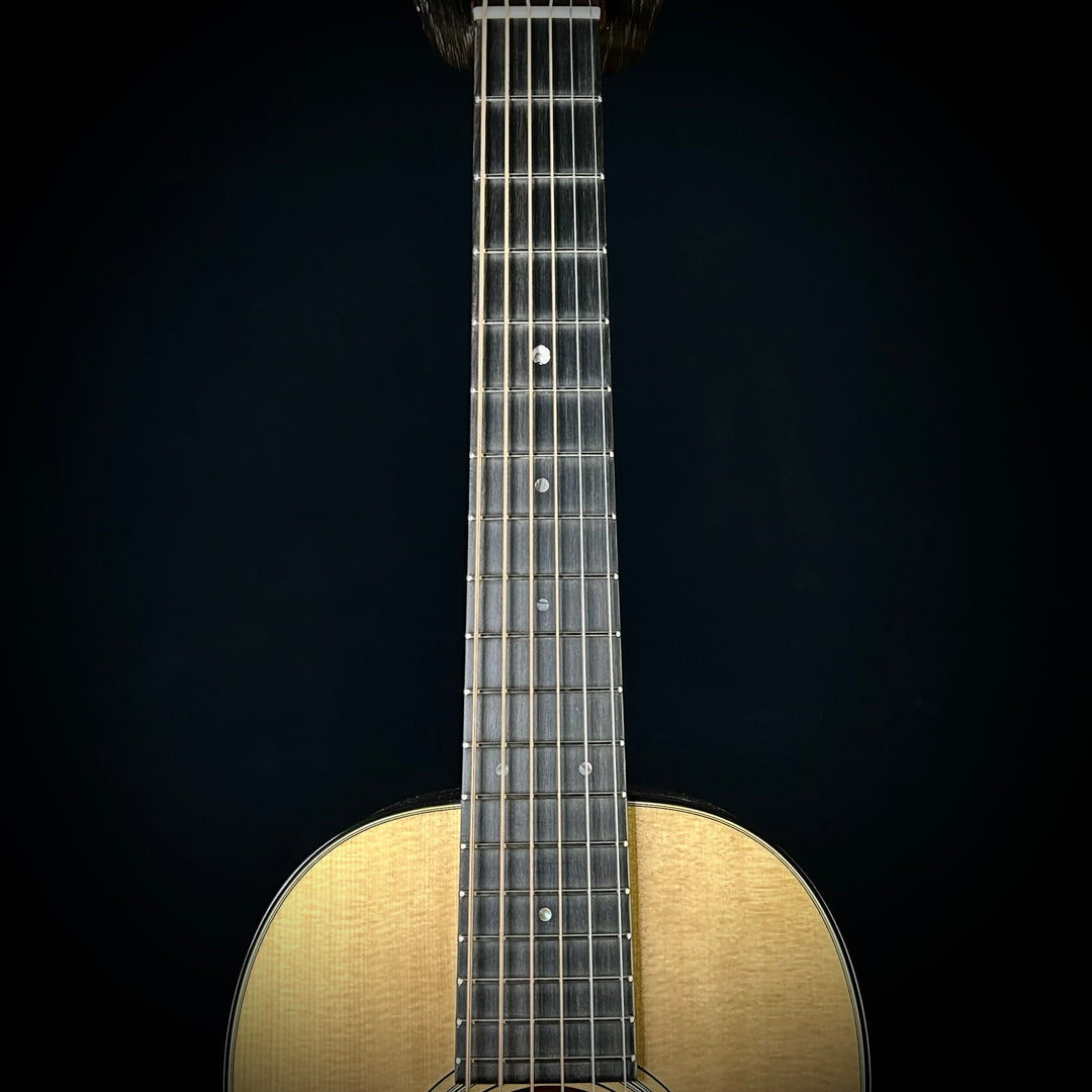 Martin Custom Shop 18 Style, Size 5 "Terz"