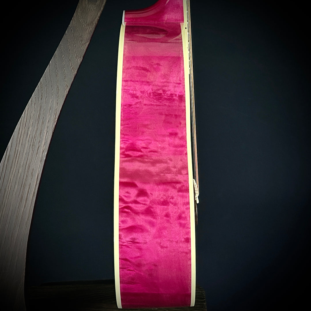 Gibson MV Custom Parlor SJ-200 - Trans Pink