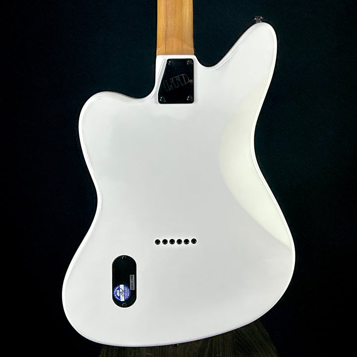 LTD XJ-HT Snow White