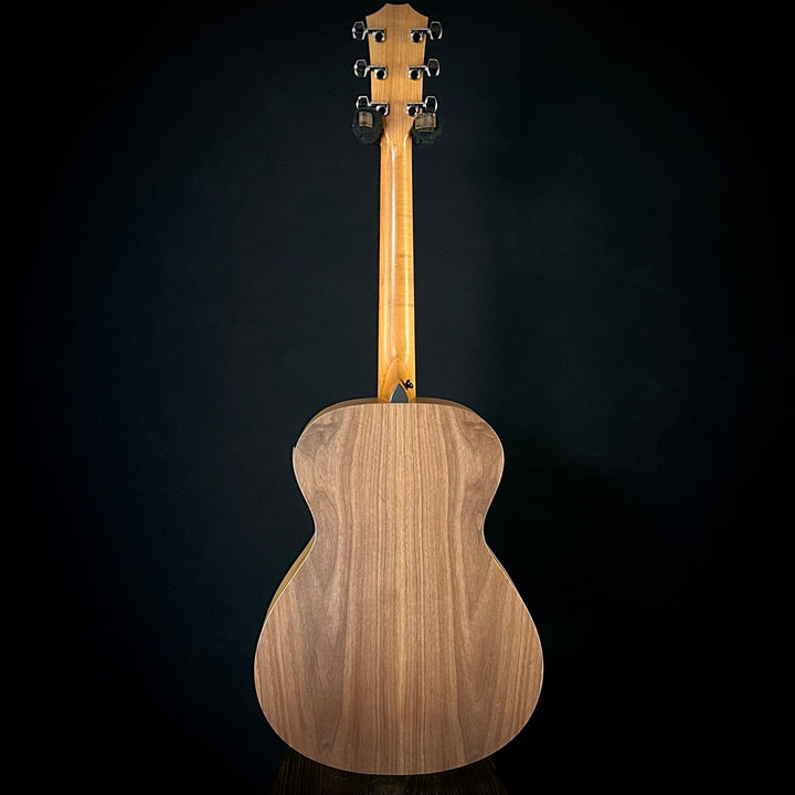 Taylor Academy 12E - Lefty