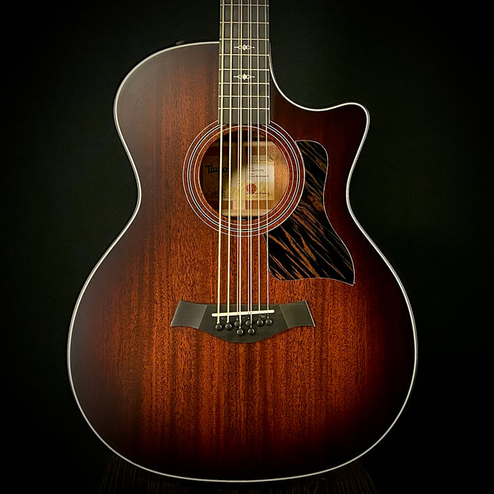 Taylor 324CE Baritone-8 LTD