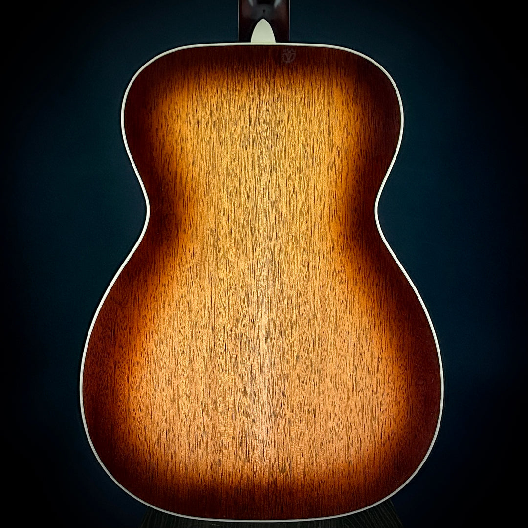 Martin 18 style Double 00 - All Mahogany