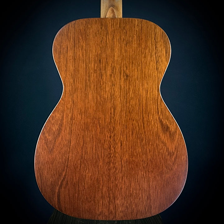 Martin 00-15M