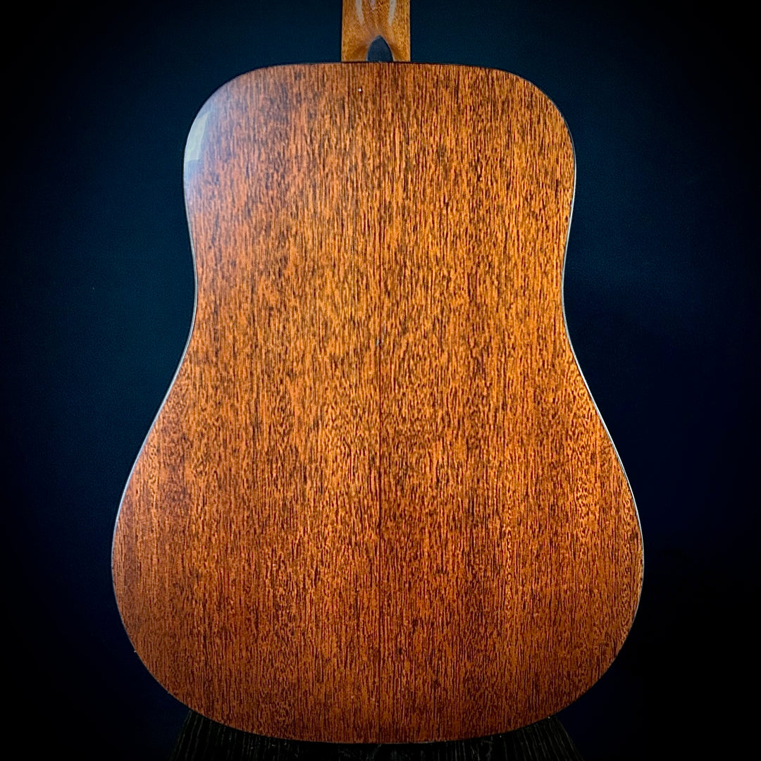 Martin D-18 Authentic 1937 - Aged