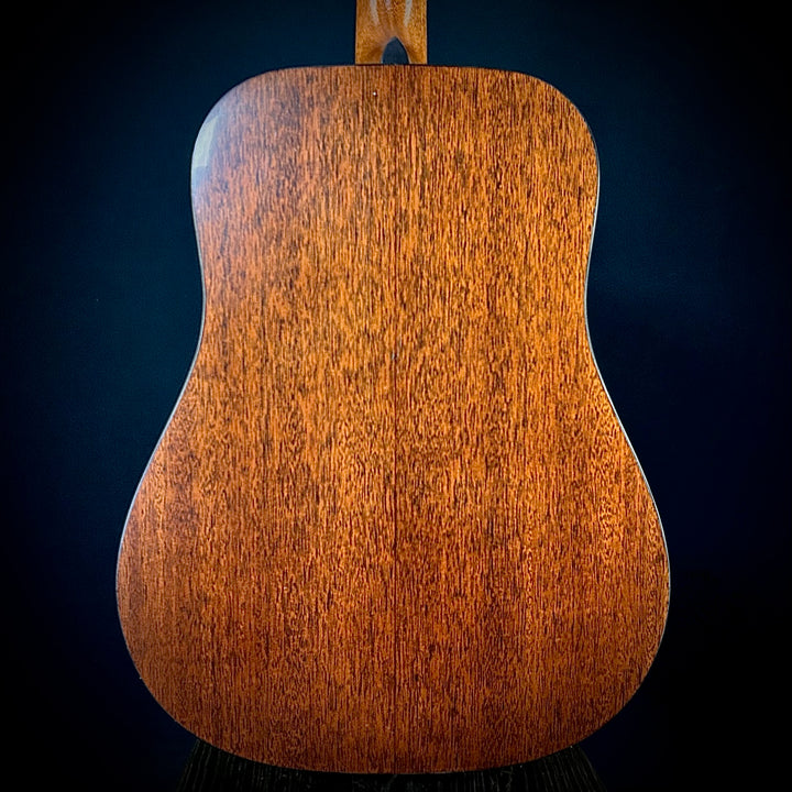 Martin D-18 Authentic 1937 - Aged