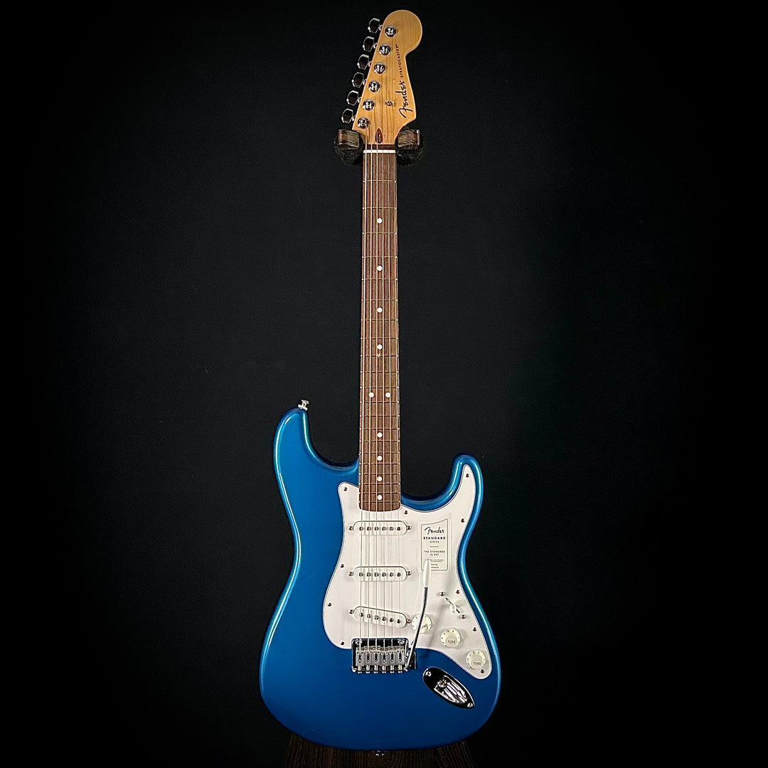 Fender Standard Stratocaster