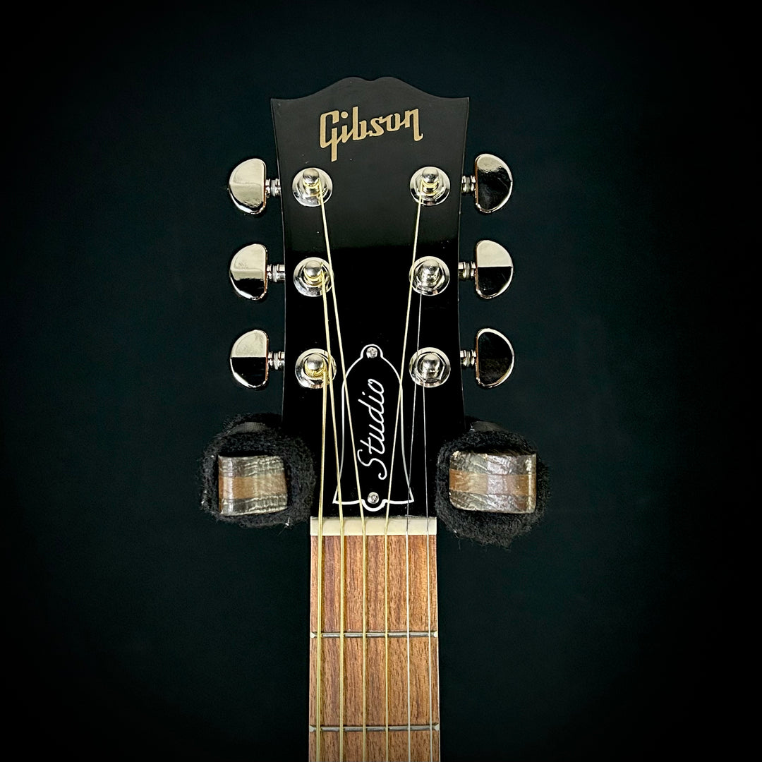 Gibson J-45 Studio - Walnut