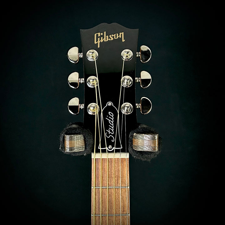Gibson J-45 Studio - Walnut