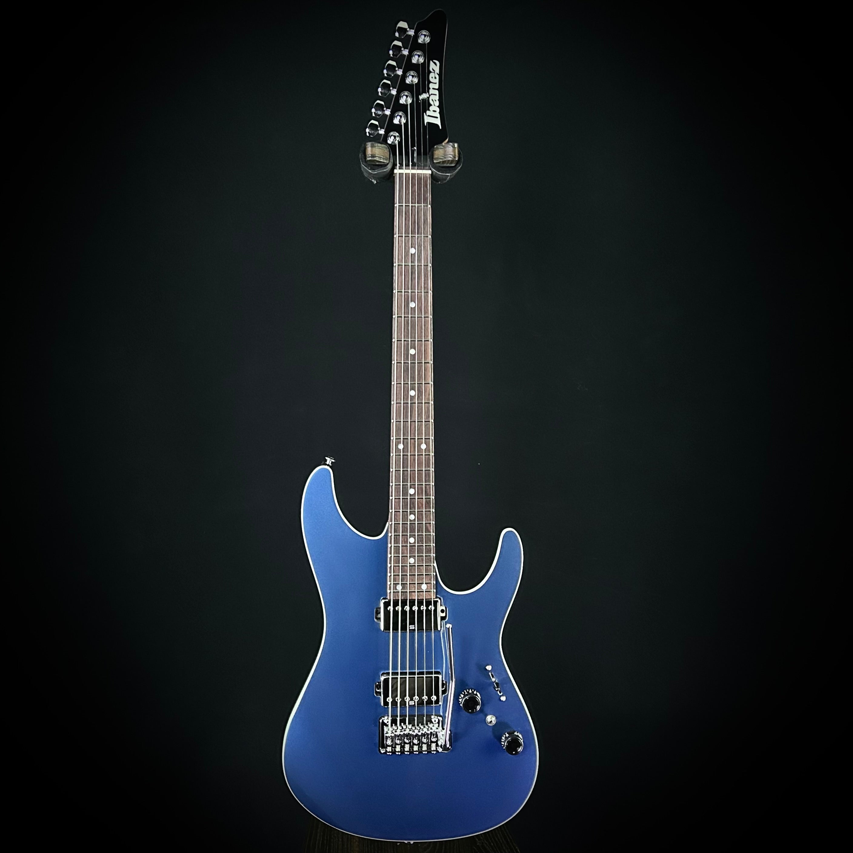Ibanez Premium AZ42P1 – Music Villa MT
