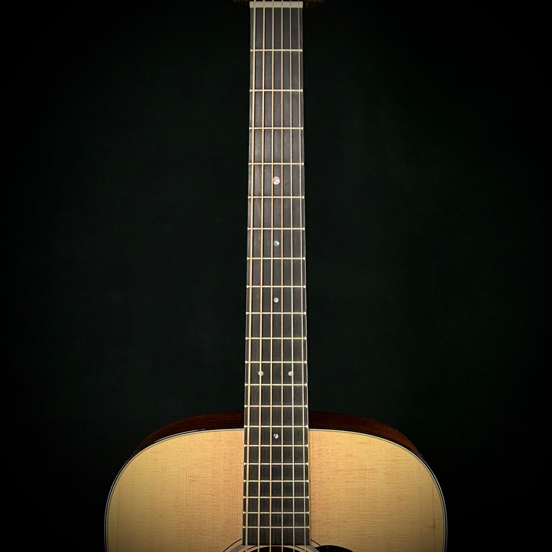 Martin D-18