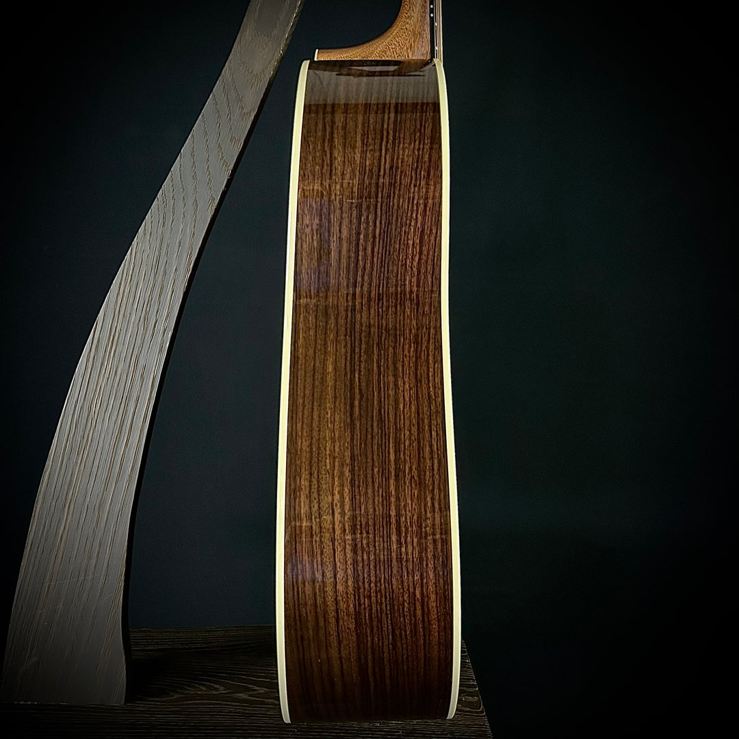 Martin D-28 - New for 2025