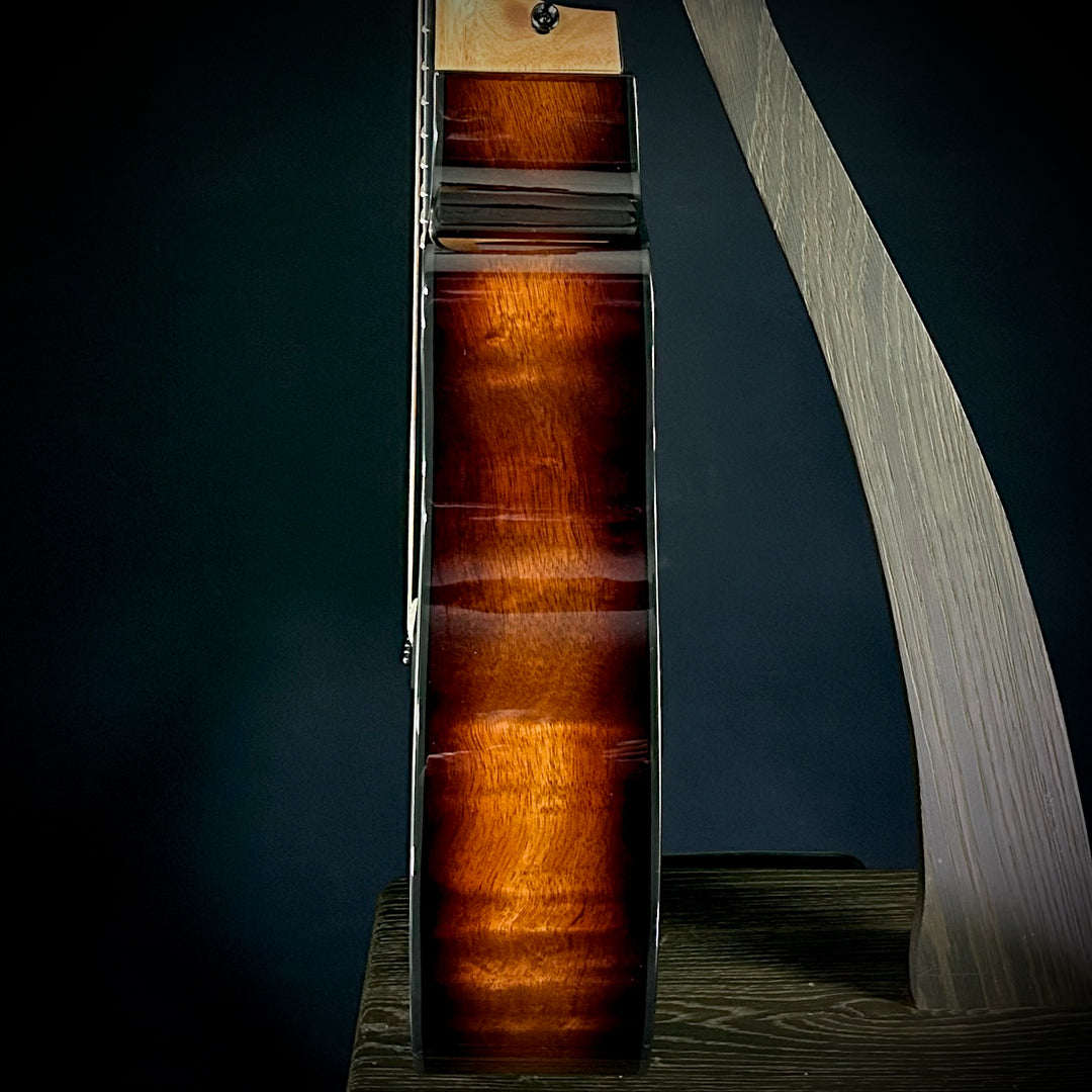 Taylor 214CE-K Sunburst Plus