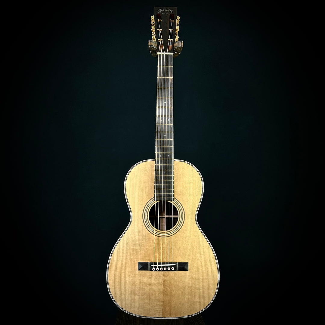 Martin 012-28 Modern Deluxe