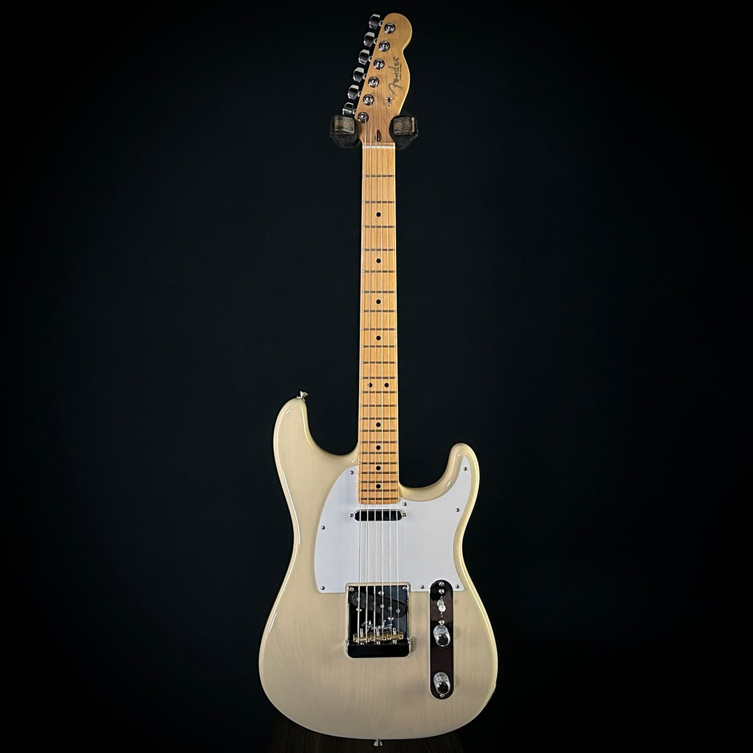Fender Parallel Universe Whiteguard Stratocaster (USED)