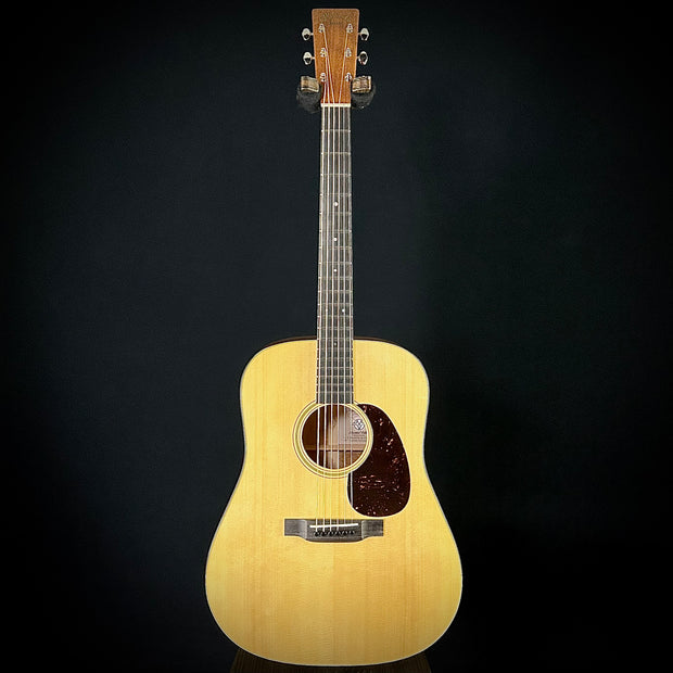 Martin CS 18 Style Dreadnought Short Scale 1 3/4" - Beeswing Figured Mahogany