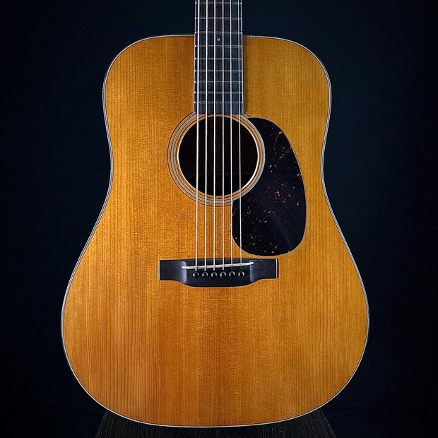 Martin D-18 Authentic 1937 - Aged