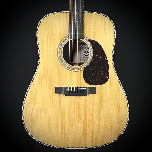 Martin CS 28 Style, Dreadnought Short Scale - Wild Grain RW LTD