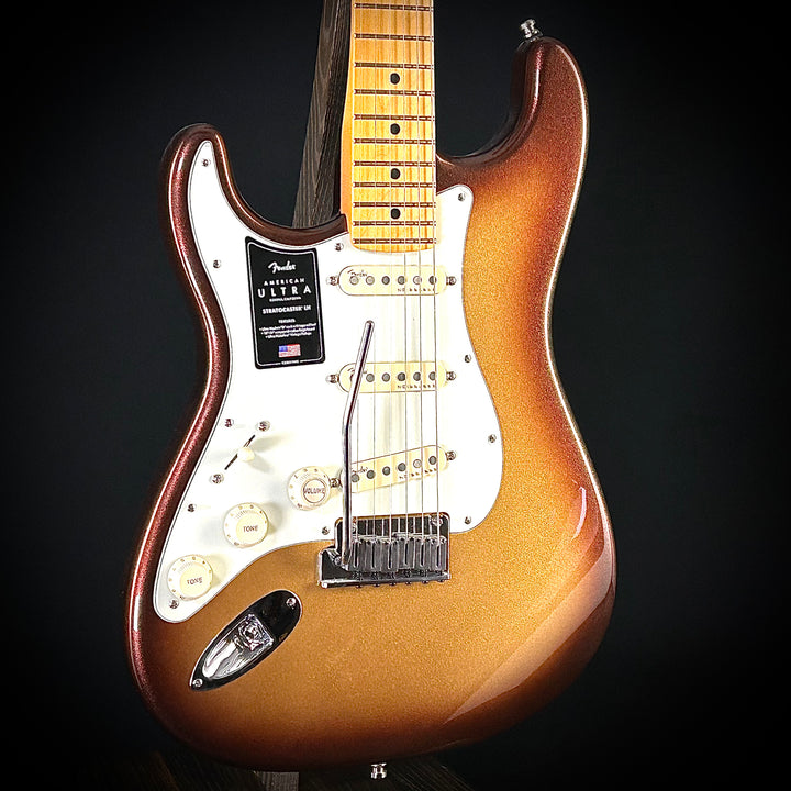 Fender American Ultra Stratocaster | Lefty (2650)