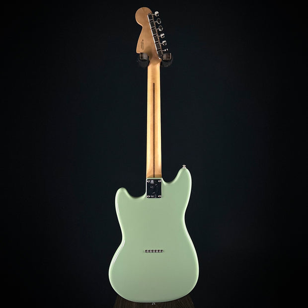 Fender Player II Mustang