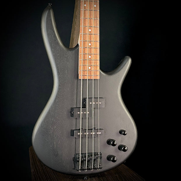 Ibanez GSR200