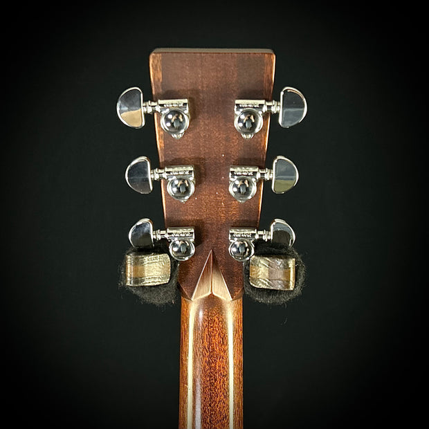 Martin 2015 D-28 (USED)