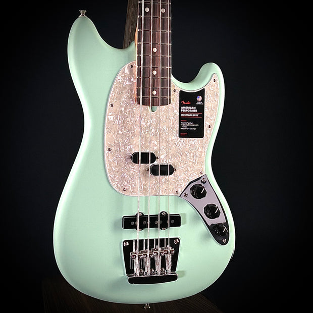 Fender American Performer Mustang Bass Music Villa MT
