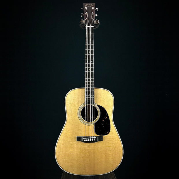 Martin D-28