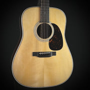 Martin Custom Shop 28 Style Dreadnought Adirondack Top - Rear Shifted