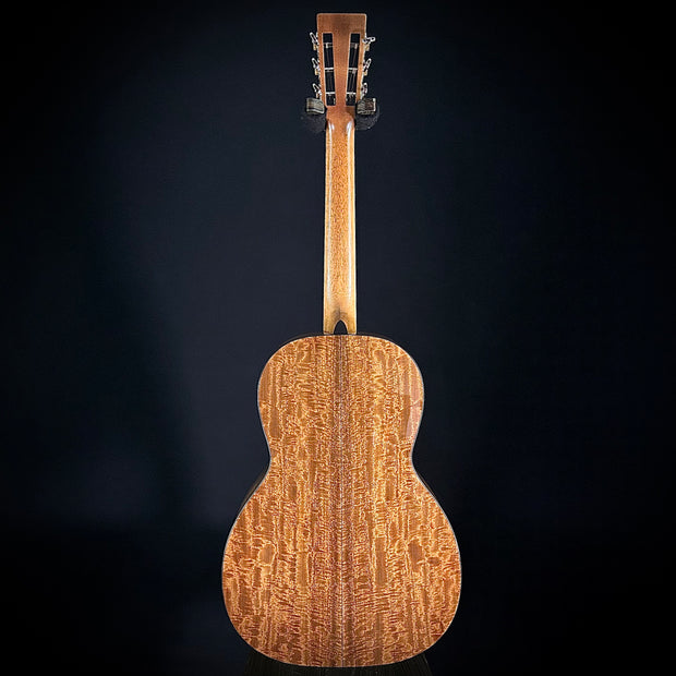 Martin CS 18 Style Double 00 - Beeswing Figured Mahogany