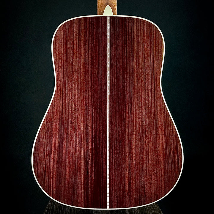 Martin D-28 - LEFT HANDED
