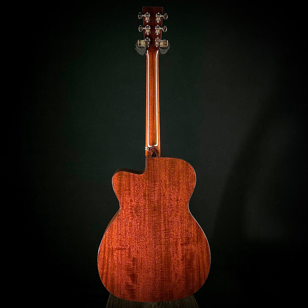 Collings 2017 OM-1C Pete Huttlinger (CONSIGNMENT)