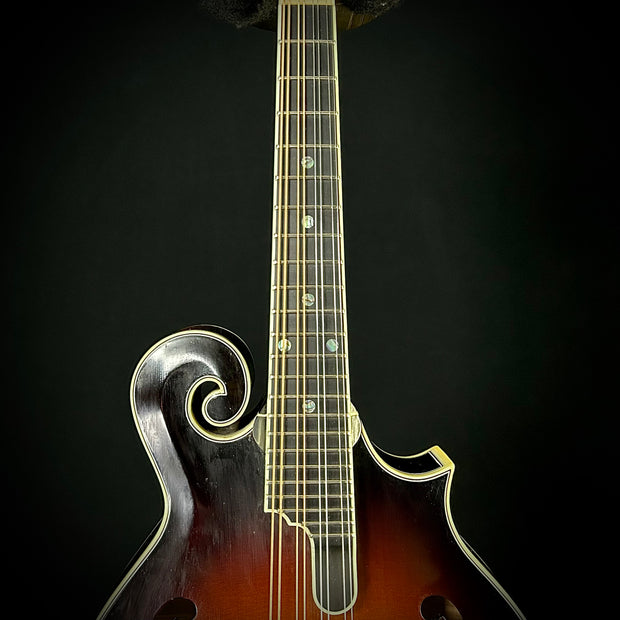 Eastman MD815 - Antique Varnish