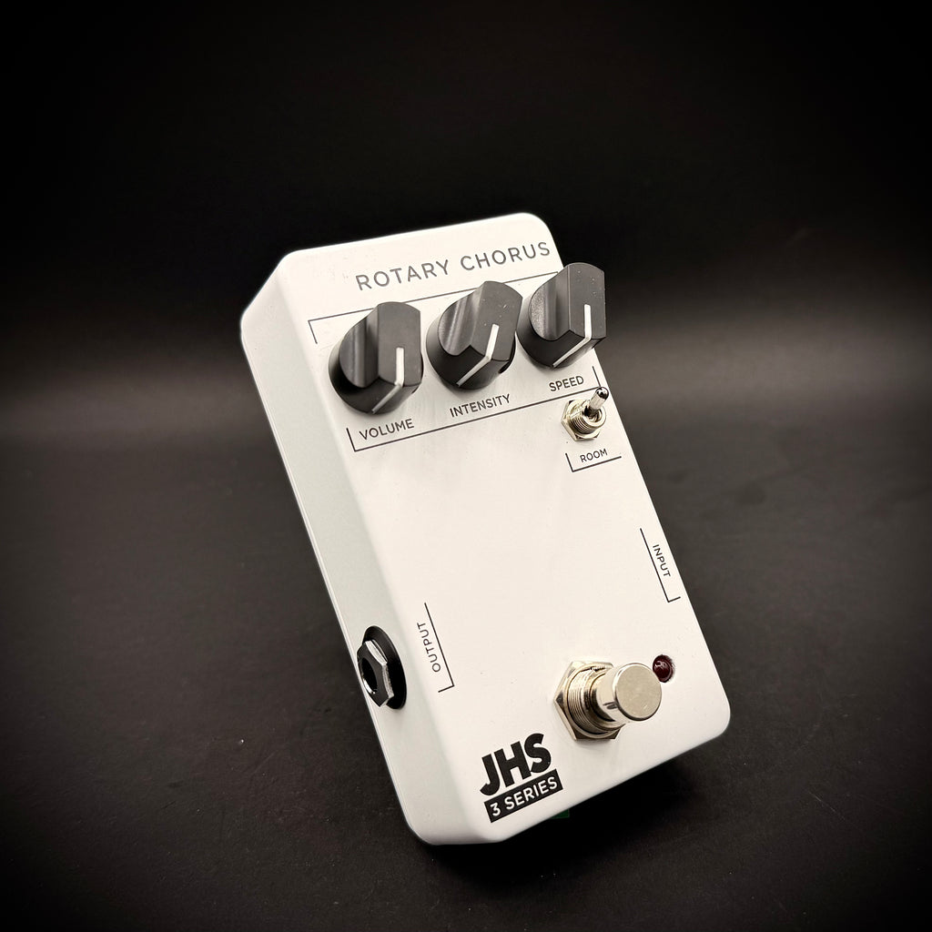 JHS Pedals 3 Series Rotary Chorus – Music Villa MT