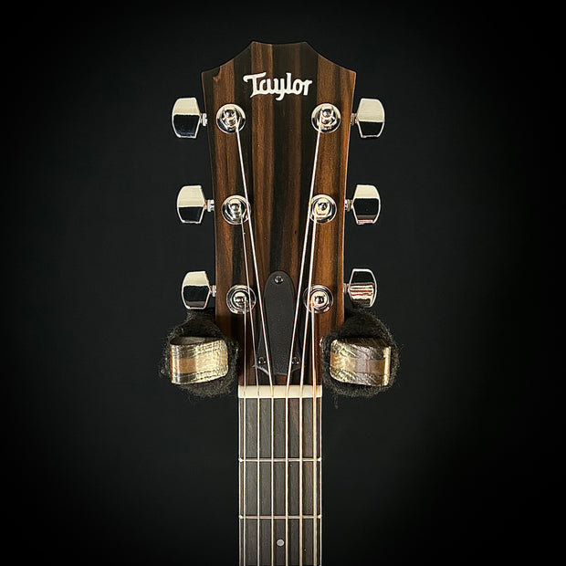 Taylor 212ce - Torrefied Spruce - Left Handed