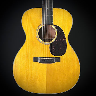 Martin Custom Shop 000-18 1937 - Stage 1 Aged