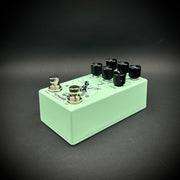 Walrus Audio Voyager Pre-Amp/Overdrive MKII - Seafoam