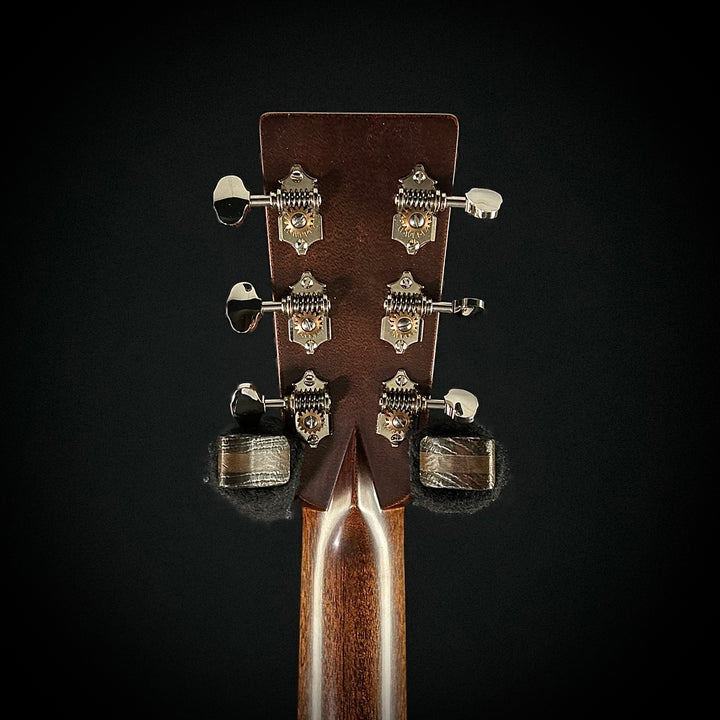 Martin Custom Shop 000-28 Authentic - Ambertone